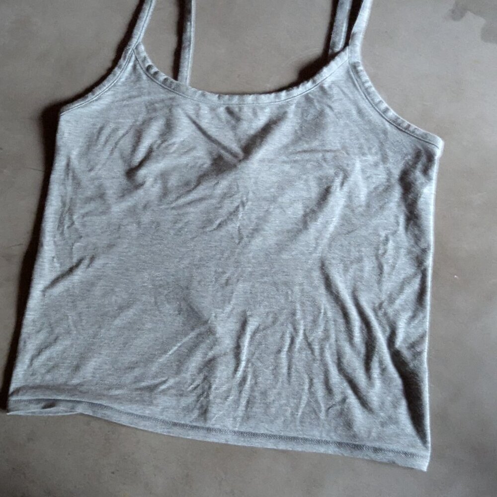 Everlane The Supima® Form Spaghetti Strap Cami | M / Mid Heather Grey - Picture 5 of 16